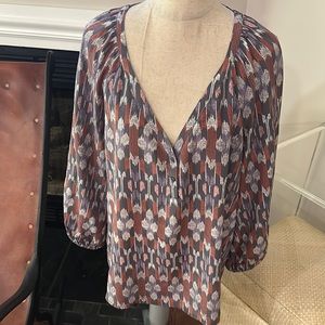 Joie silk top size Med Gray & Rose, V-neck peasant blousy